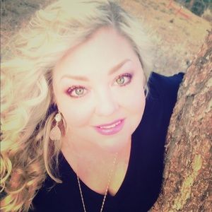 Meet your Posher, Natasha